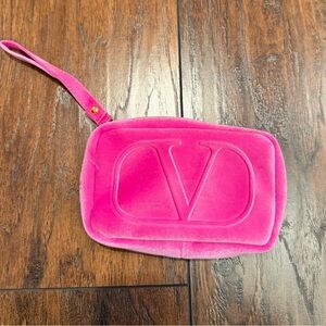 Valentino Pouch